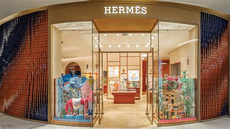 hermes jio world plaza